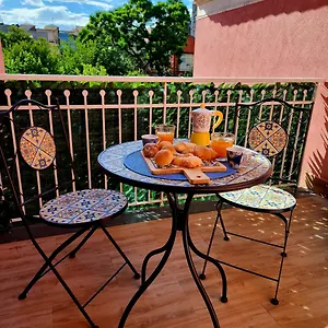 https://laurini-21-apartment.sicilyhotelsitaly.net
